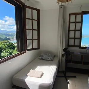 Apartment Hill Hostel- Martinique- Dortoir, Trinite (Tartane)